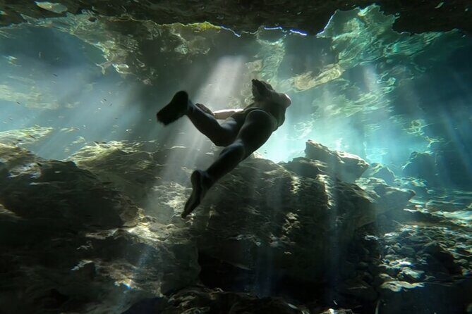 Full Day Tour to Tulum Cenote and Swim with Turtles in Akumal - The guides and the culture angle (what to watch for)