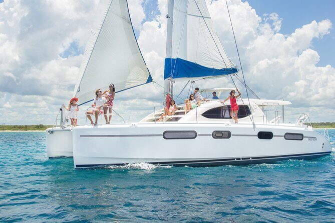 Half-Day Luxury Sailing Experience in Tulum with Open Bar - The Puerto Aventuras Stop and Why It Works for a Short Tour