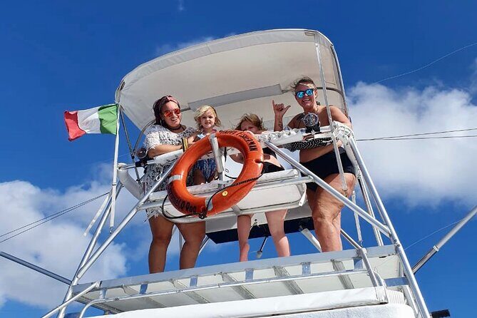 Half Day Private Fishing Charter in Cozumel - At Sea Fishing Time: Gear, Sonar, and the Real Rhythm