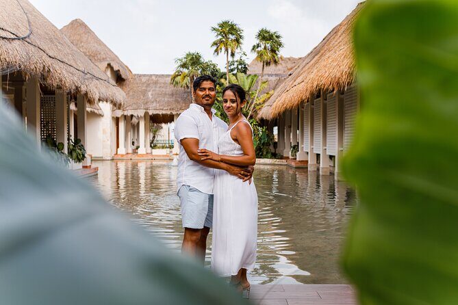 Hire Photographer, Professional Photo Shoot - Playa Del Carmen - How Group Size Changes the Session Feel
