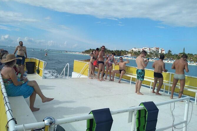 Isla Mujeres Catamaran Unlimited! Transportation from Playa del Carmen - Onboard open bar and buffet lunch: the value comes from timing