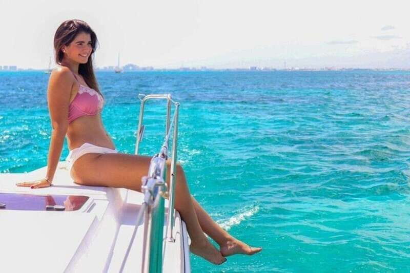Isla Mujeres Plus Experience Catamaran Tour + Snorkel+Lunch - Should You Book This Isla Mujeres Plus Catamaran Tour?