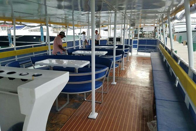 Isla Mujeres Unlimited! Fun & Party with transportation - Practical tips that make this day smoother