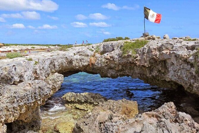 Jade Caverns Private Jeep Tour with Lunch and Snorkeling - El Mirador in 15 minutes: rock formations, cave vibes, and blowholes