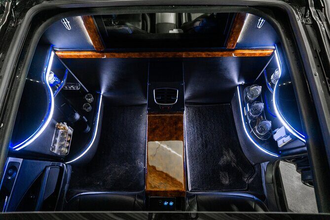 Lincoln Stretch Limo from Akumal to Cancun Airport - Timing From the Riviera Maya to CUN: The 2.5-Hour Rule That Matters