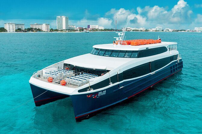 Luxury FERRY Xcaret: From Playa del Carmen to Cozumel - Arrival in Cozumel: Getting off fast and staying oriented