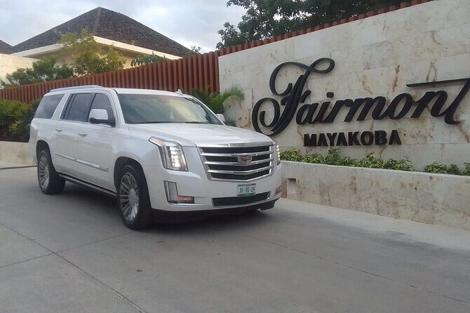 Luxury one way transfer to Tulum from Tulum airport - A driver experience you can feel: communication, smooth driving, and local tips