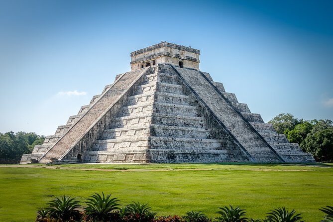 Luxury Tour to Chichen Itza and 2 Cenote - From Tulum - Chichen Itza Guided Time: Warriors, Kukulcan, and Sacred Cenote Context