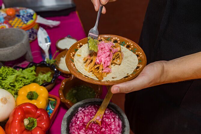 Mexican Lucha Libre Experience in Cozumel, Tacos and Margaritas - Barriecito First Stop: Shopping Time and Venue Comfort