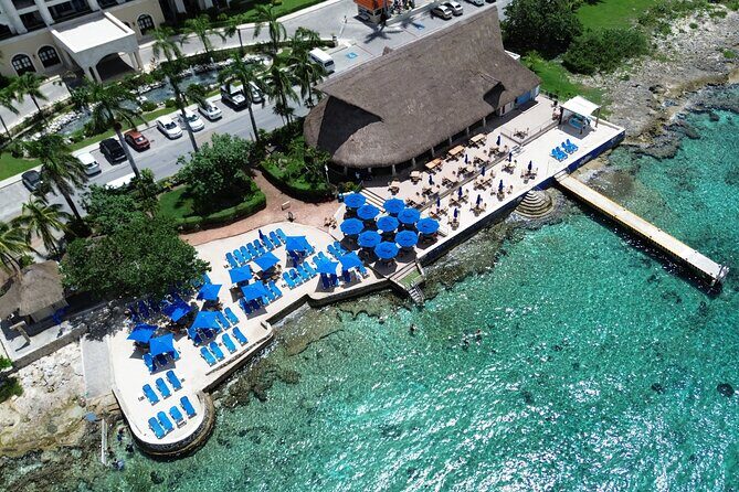 Money Bar Day Pass with Snorkel & Mexican Lunch - The Money Bar day pass: a smart Cozumel value play
