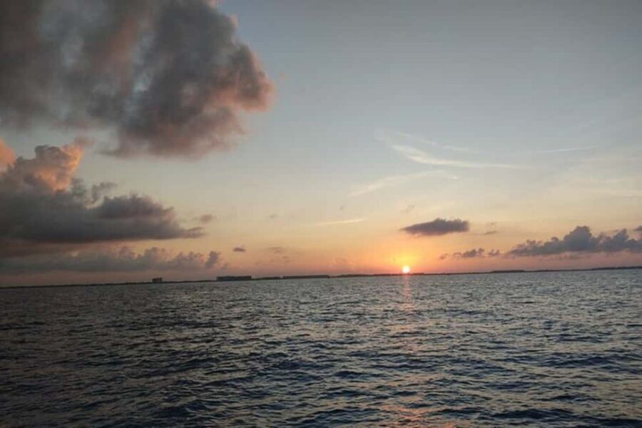 PDC: Isla Mujeres Catamaran Tour with Snorkeling - Lunch, Beach Buffet, and an Open Bar That Actually Changes the Mood