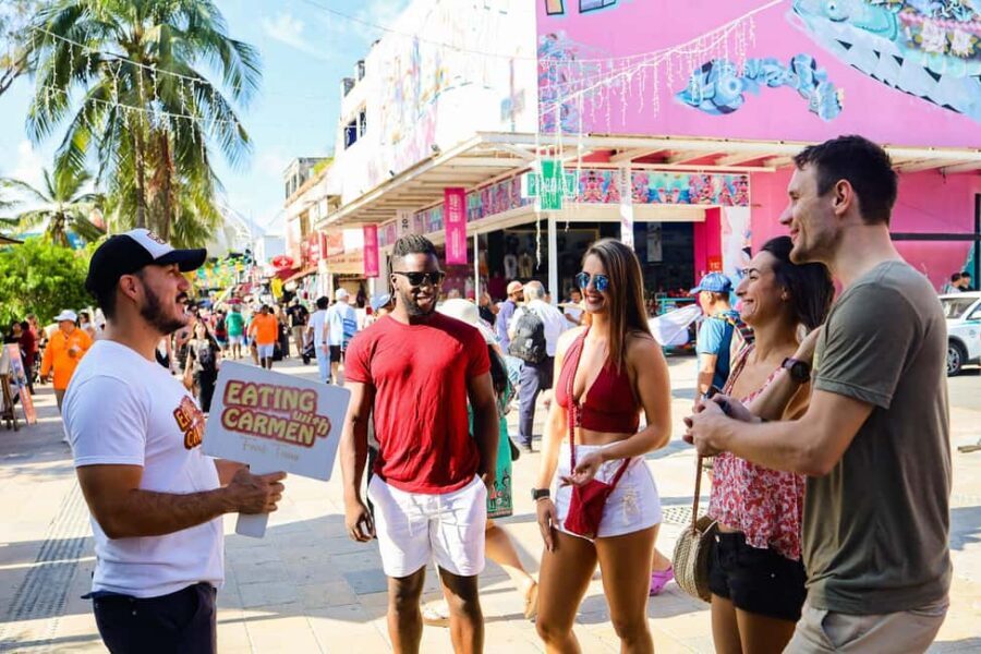 Playa del Carmen: 3-Hour Local Food Walking Tour - Street Art and the Historic Center: A Walking Lesson You Can See