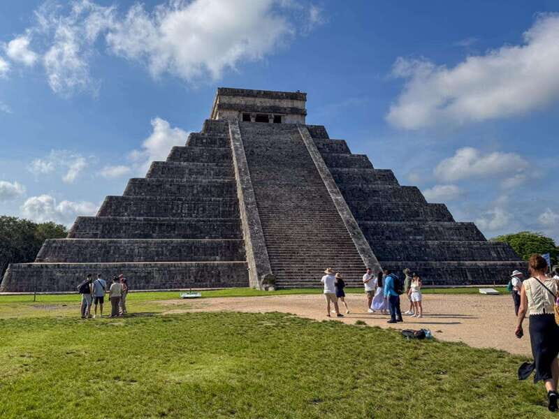 Playa del Carmen: Chichen Itza, Valladolid, Cenote & Buffet - Valladolid in 30 minutes: how to use the short stop well