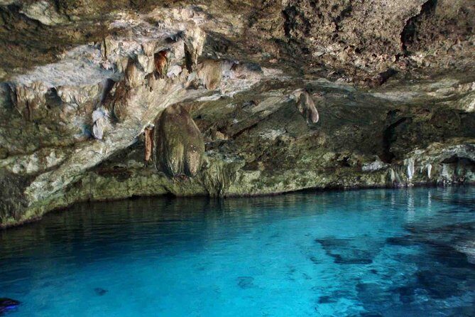 Private Cenote & Cave – Playa del Carmen, Mayan Culture & Fossils - Safety and comfort: helmets, life jackets, and wetsuit choices