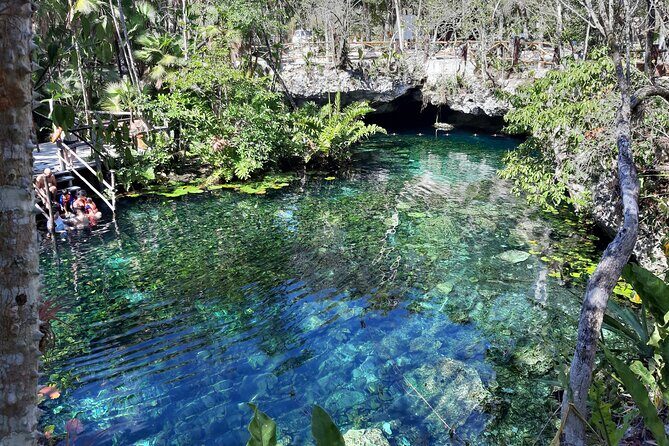 Private Cenotes tour - The guides: how real personalization shows up