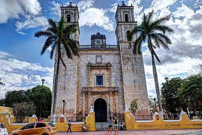 Private Chichen Itza, Cenote and Valladolid Tour with Lunch - Valladolid in One Hour: Colors, Short Walks, and Not Overpaying for Shopping