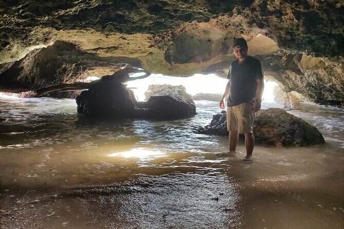 Private Cozumel Cave and Ruin Exploration Tour with Mexican Lunch - El Mirador: Lookout Climb, Artisan Huts, and Oceanfront Lunch