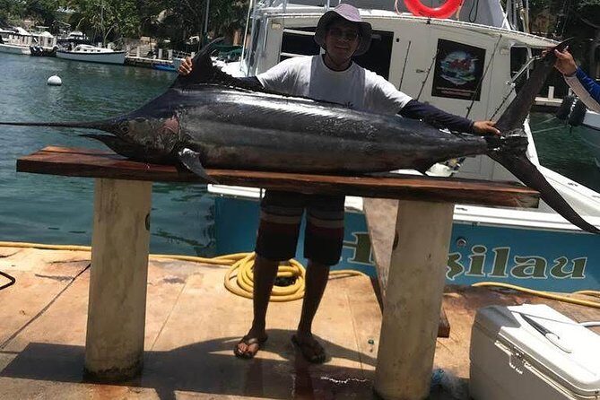 Private Fishing Tour in Yacht Playa del Carmen - Price and value: when $920 per group makes sense