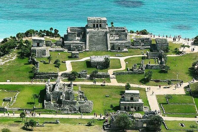 Private Half Day Tour to Tulum Temples and Downtown Shopping - Best For: Families, Photo Lovers, and Anyone Who Likes Their Tour Small