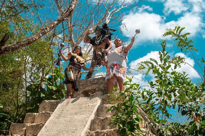 Private Jeep Tour: Punta Sur, Mayan Park & Snorkel Adventure - Your guide: what “private” really buys you