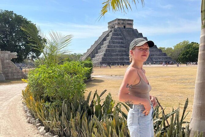 Private Tour: Chichen Itza, Cenote Oxman and Lunch in Valladolid - A 9-hour private day that starts earlier than you expect