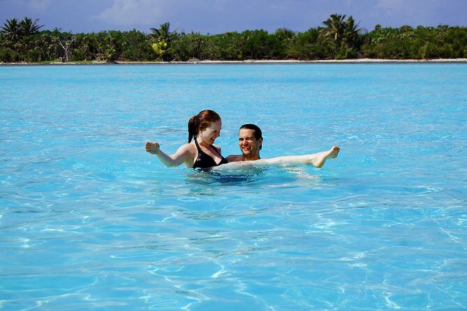 Private tour - Sian Ka´an Adventure - Mangrove floats and calm water time: what to look for when the boat slows