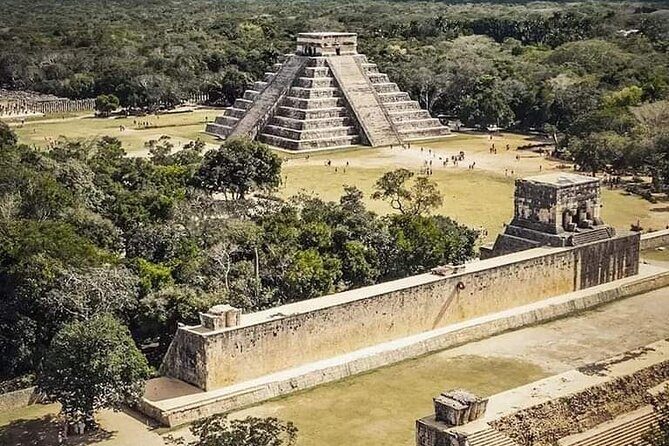 Private Tour to Chichen Itza, Cenote Oxman and Valladolid - Chichen Itza: temples, stepped pyramids, and smart pacing