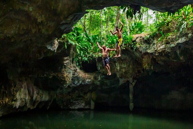 Razor Off Road Adventure to Jade Caverns and Beach Club - Guides make the difference: Omar, Isaac, and Jorge at the center of the experience