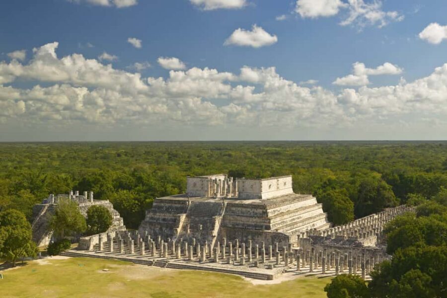 Riviera Maya: Chichen Itza, Valladolid & Cenote Swim Tour - Valladolid on a Whistle-Stop Walk: Colonial Streets Without the Rush Feeling