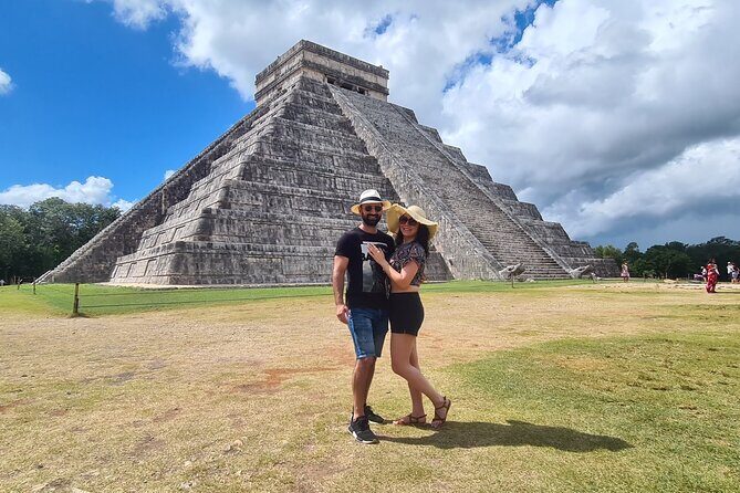 Skip the Line Chichen Itza Private Tour, Sacred Cenote & Lunch - Chichén Itzá in your hands: 2 hours that actually make sense