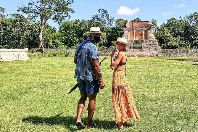 Skip the Line Chichen Itza Private Tour, Sacred Cenote & Lunch - What to expect from the guide (and how to use that superpower)