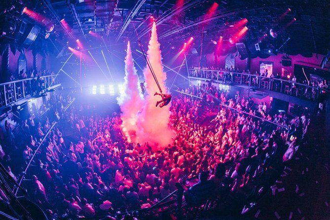 Skip the line: Gold Member Ticket Playa del Carmen - Inside the show: flying acrobats, big energy, and why it works