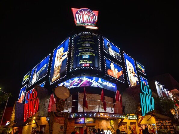 Skip the line: Regular Ticket Playa del Carmen - Coco Bongo Playa del Carmen: The Kind of Night You Book for the Show