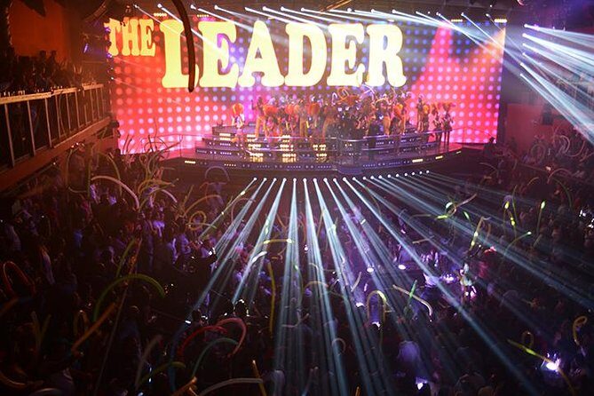 Skip the line: Regular Ticket Playa del Carmen - Crowd Comfort: What to Expect When the Venue Gets Full