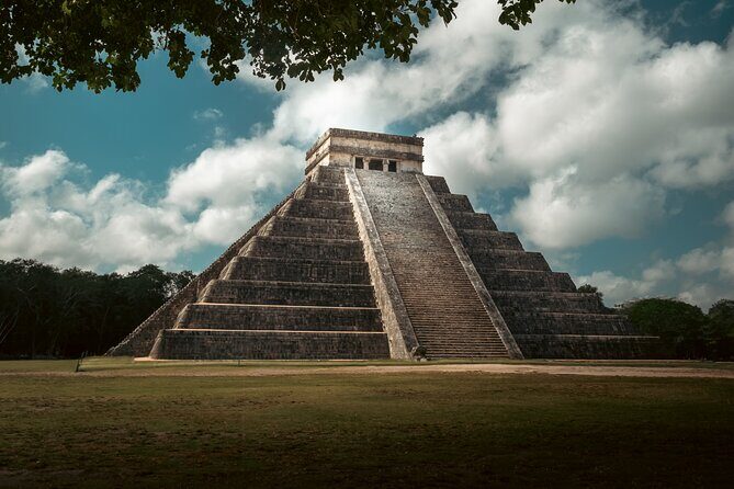 Small Group with early access to Chichen Itza, Ekbalam and Cenote - Chichen Itza Early Access: Guided Highlights and Photo-Friendly Free Time