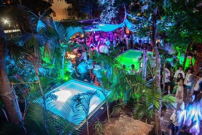 Social Pubcrawl Barcrawl Tulum - Stop 3: Santino Bar Rooftop Club Energy, Tequila Shots, and Half-Price Drinks