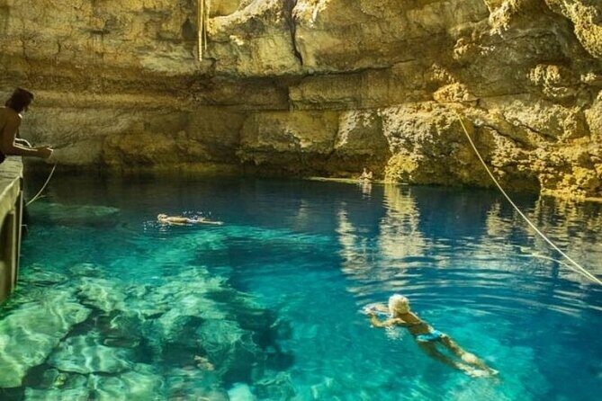 Tour Tulum Coba Cenote and Playa del Carmen (4 in 1) - Food and Comfort: Regional Buffet, Rural Roads, Variable AC