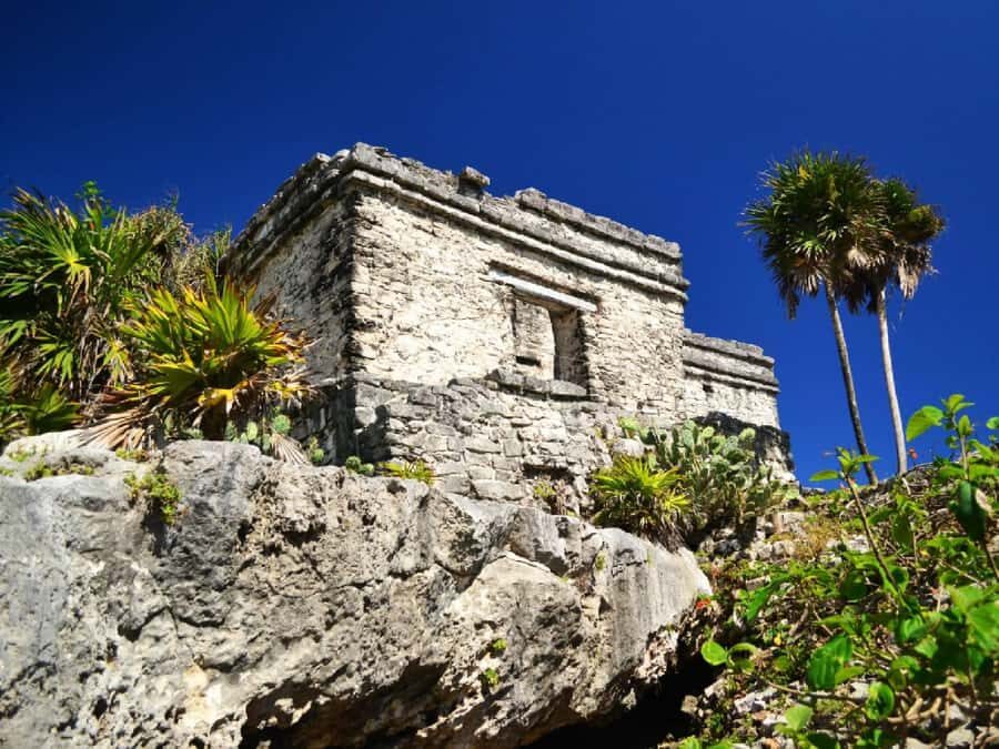 Tulum: Archaeological Zone Guided Tour with Beach Access - What you’ll see inside the Tulum Archaeological Zone