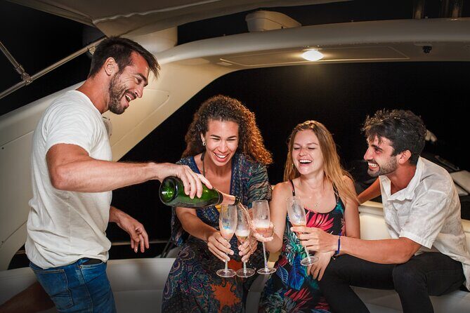 Tulum Luxury Escape – 4h All Inclusive on 43' Private Yacht - Gourmet lunch onboard: Why the food setup is a real perk