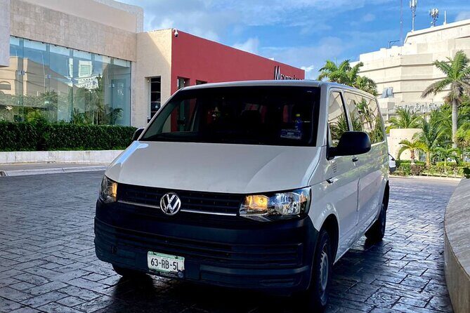 Tulum Private Transportation to and from Cancun Airport - The 1.5-Hour Drive: What the Road Part Actually Means