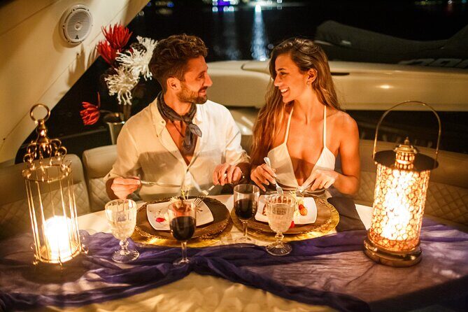 Tulum: Romantic Dinner on 34' Aventura Catamaran – All Inclusive - Crew matters: the names behind the smooth service