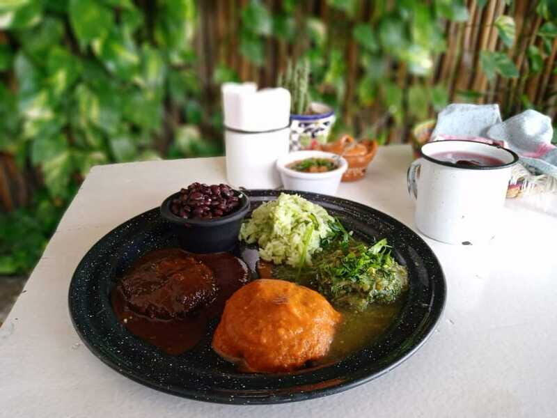 Tulum: Vegan Walking Food Tour with Tasting - Street Art and Local Storytelling: More Than Background