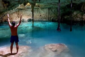 VIP Cenotes & Turtles Private Tour - The 7:00am plan: Akumal Beach and the turtle factor