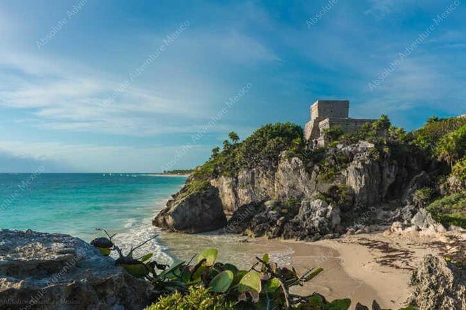 VIP Tulum Ruins Private Tour with Snorkeling in Stunning Cenote - Lunch Near the Cenotes: Jungle Meals Without the Guesswork